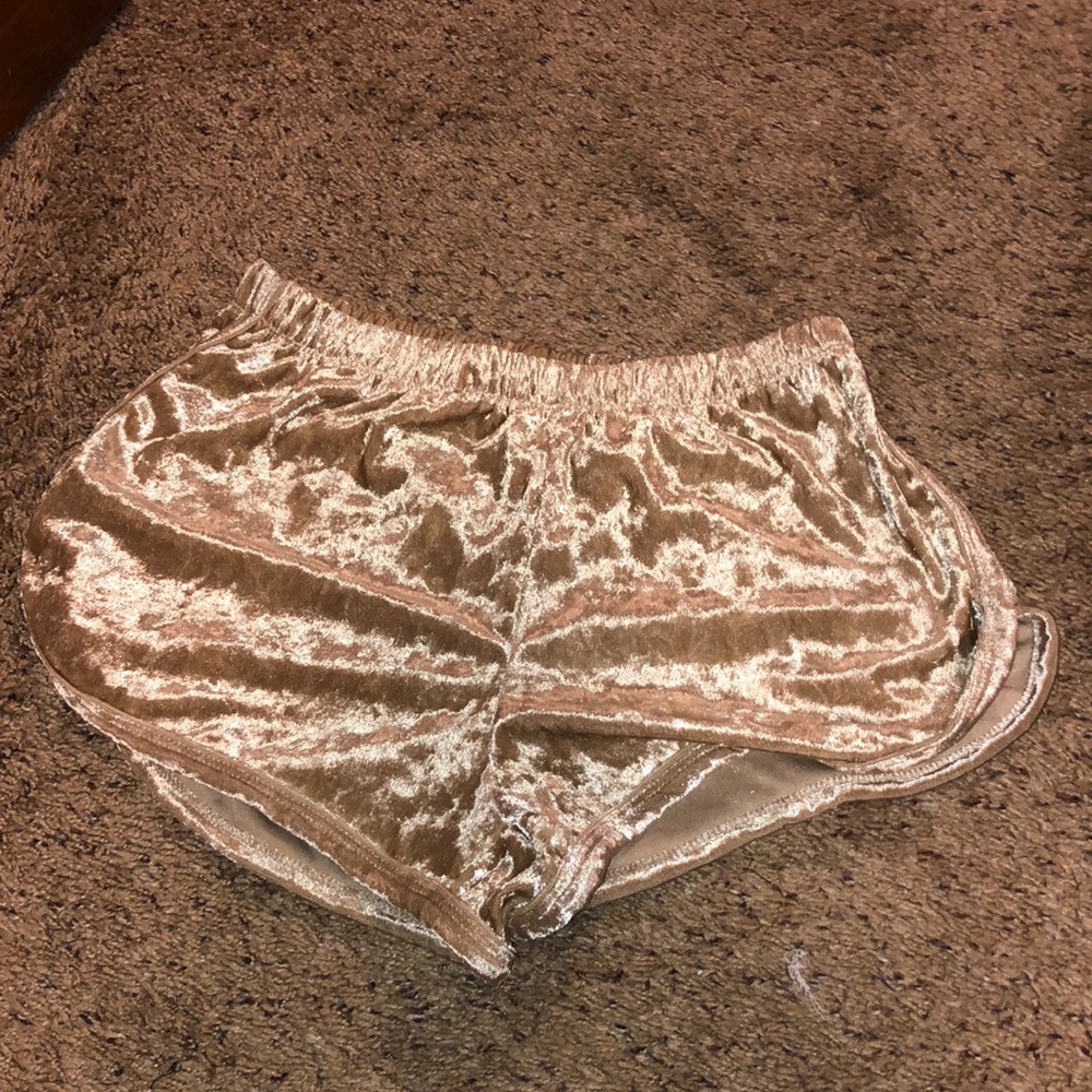 Velvet shorts